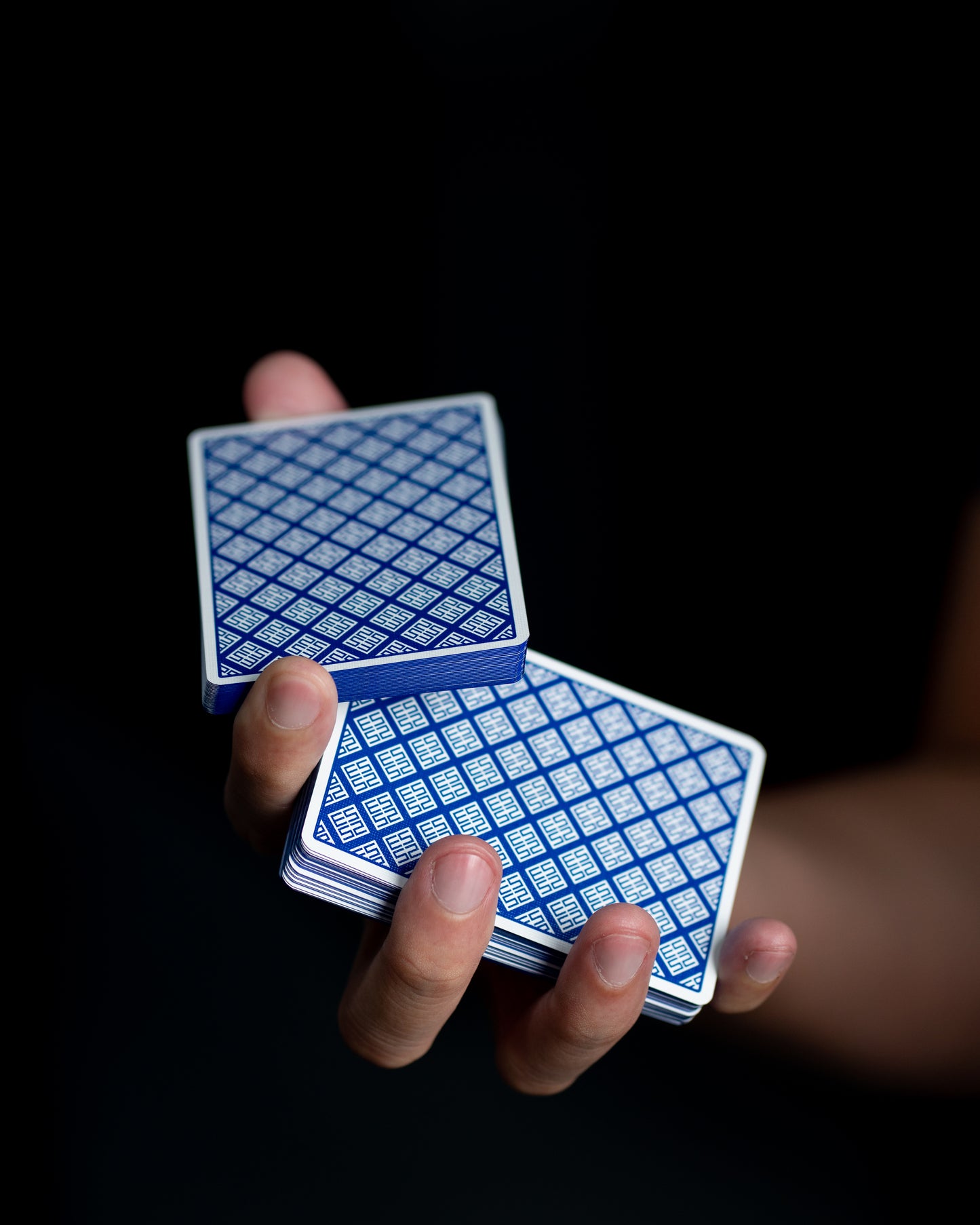 Sleights Playing Cards (Standard/Blue Gilded/Holographic Gilded)